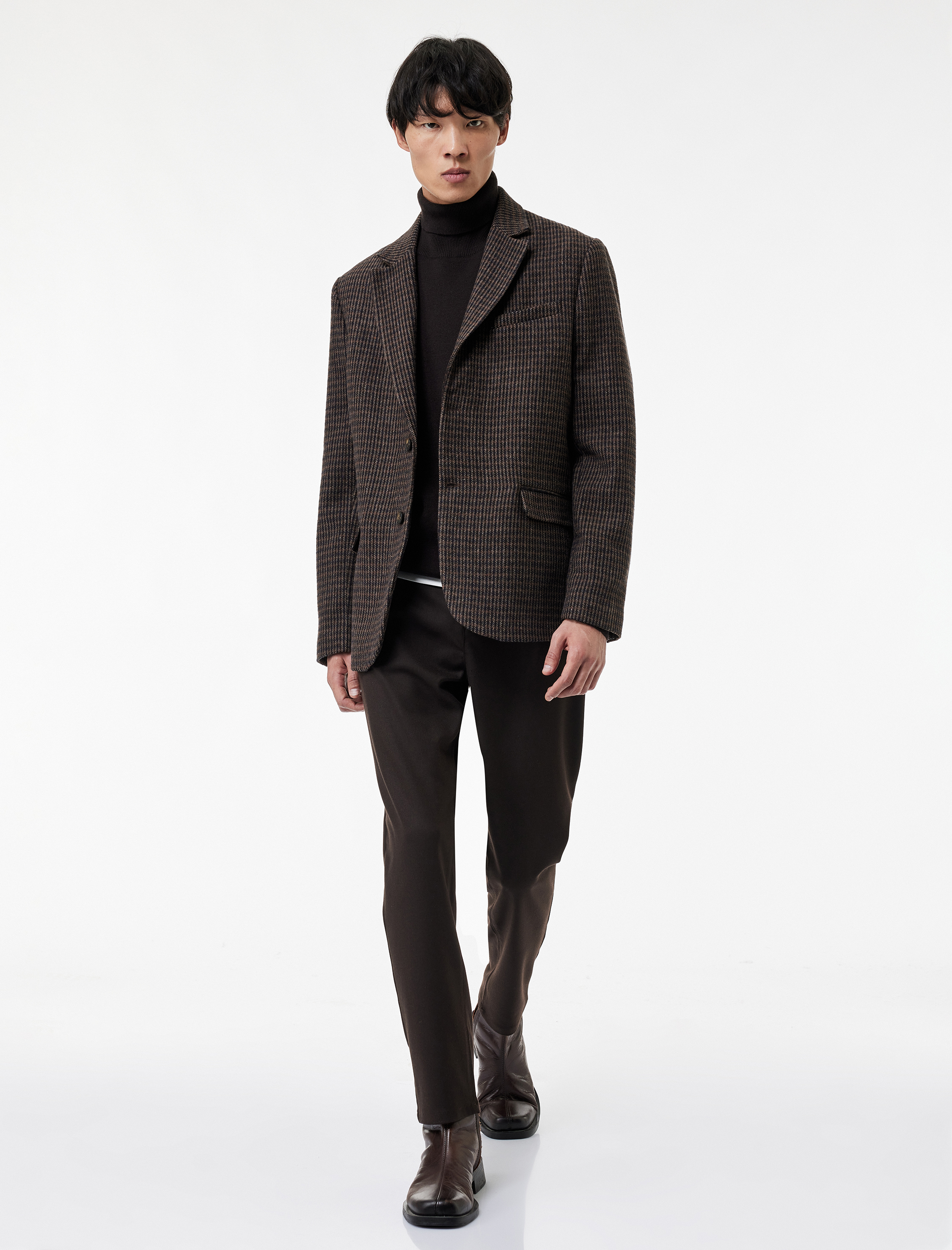   Uzun Kollu Kruvaze Yaka Düğmeli Desenli Blazer Ceket