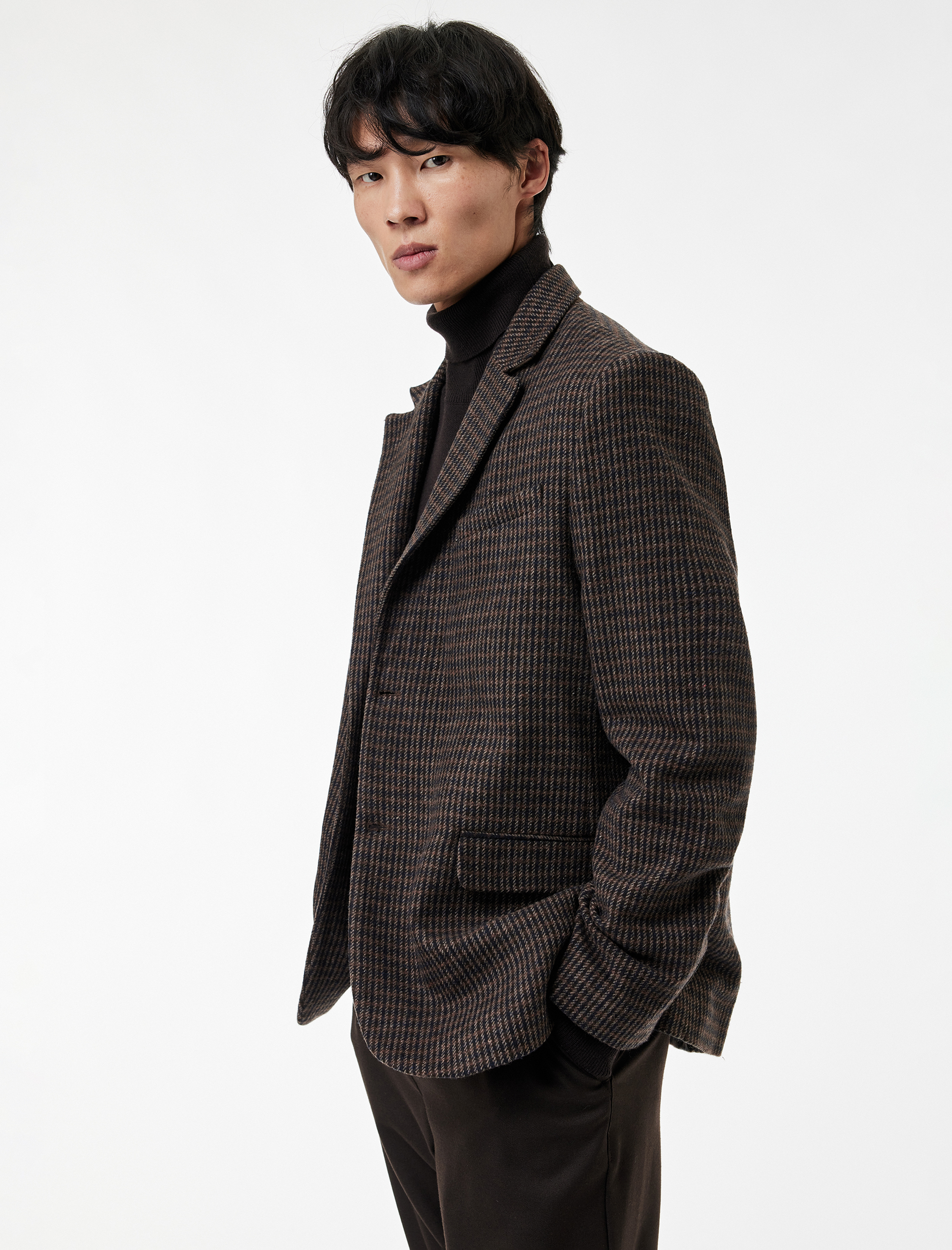   Uzun Kollu Kruvaze Yaka Düğmeli Desenli Blazer Ceket