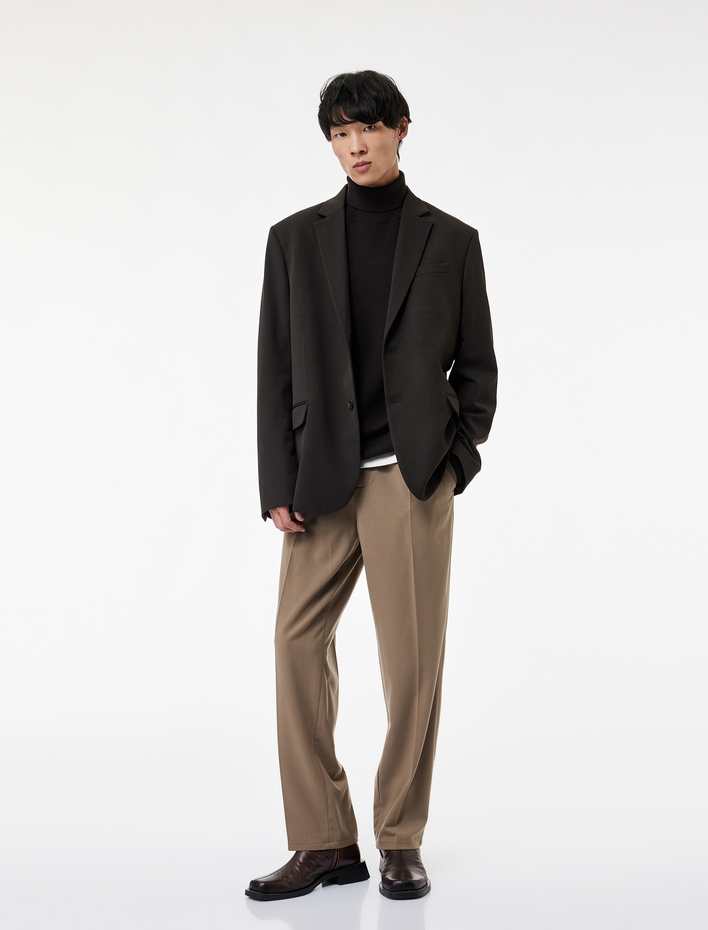  Rahat Kalıp Viskon Karışımlı Cepli Pileli Kumaş Pantolon