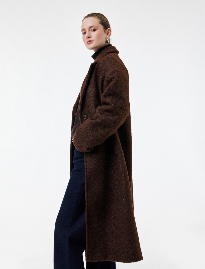  Koton X Melis Ağazat - Uzun Kollu Düğmeli Cepli Buklet Kaban