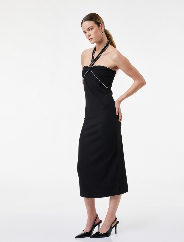  Boyundan Bağlamalı Midi Boy Taşlı Kadife Elbise