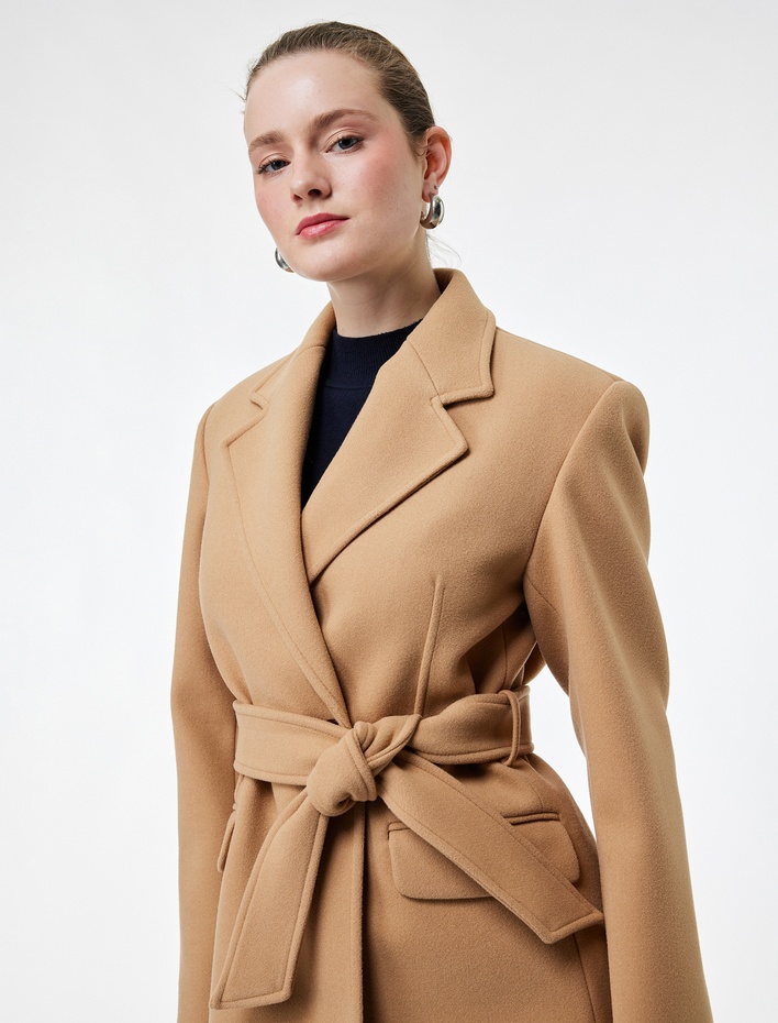  Kısa Kaban Kaşe Kemerli Cepli Kruvaze Uzun Kollu