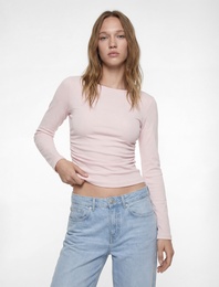 Pamuklu Slim Fit Uzun Kollu Yuvarlak Kayık Yaka Tişört