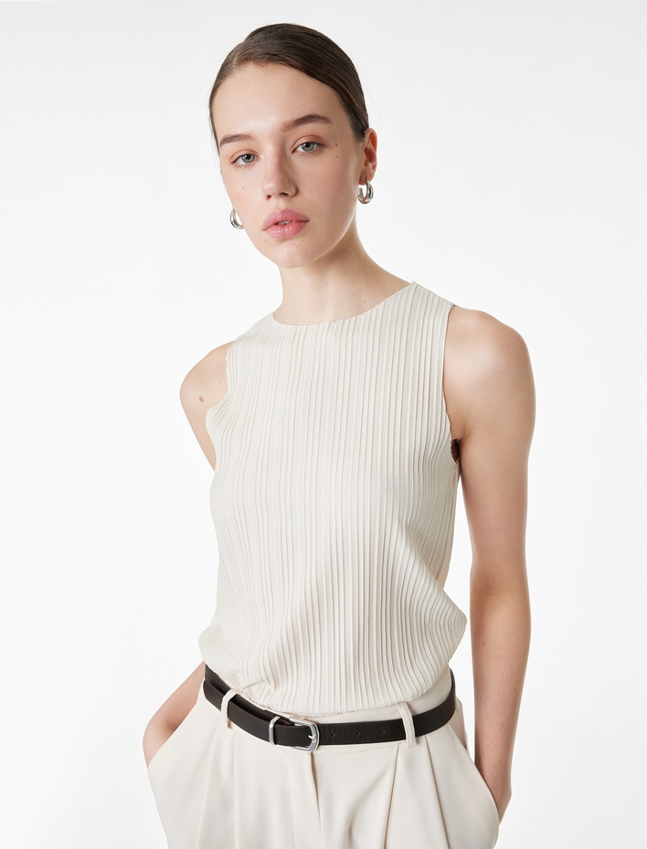  Regular Fit Kolsuz Bisiklet Yaka Bluz