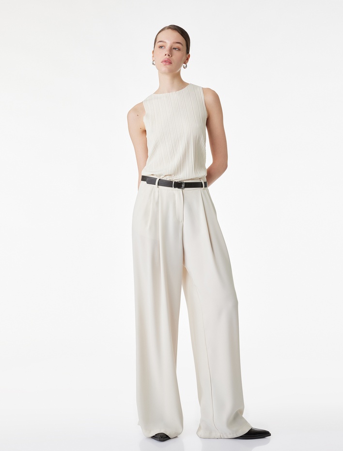  Regular Fit Kolsuz Bisiklet Yaka Bluz