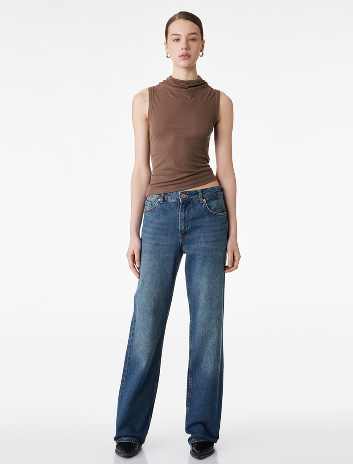  Modal Kumaş  Slim Fit Dik Hafif Degaje Yaka Kolsuz Bluz