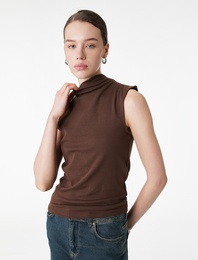 Slim Fit Pamuklu Kolsuz Dik Yaka Bluz