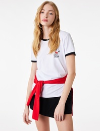 Snoopy Lisanslı Kısa Kollu Bisiklet Yaka Arkası Baskılı Tişört