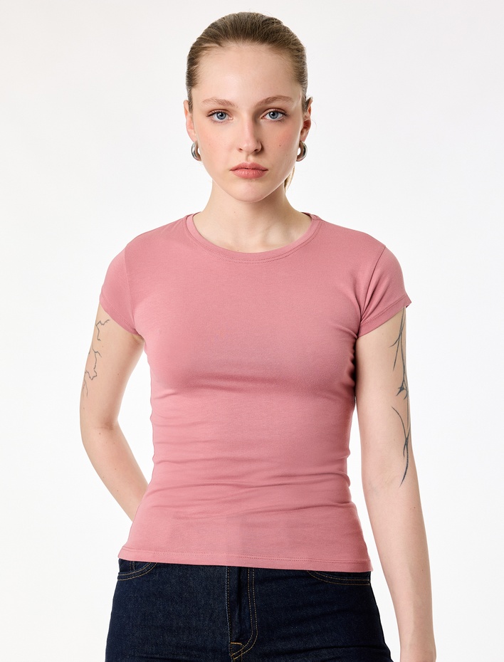  Slim Fit Kısa Kollu Bisiklet Yaka Pamuklu Tişört