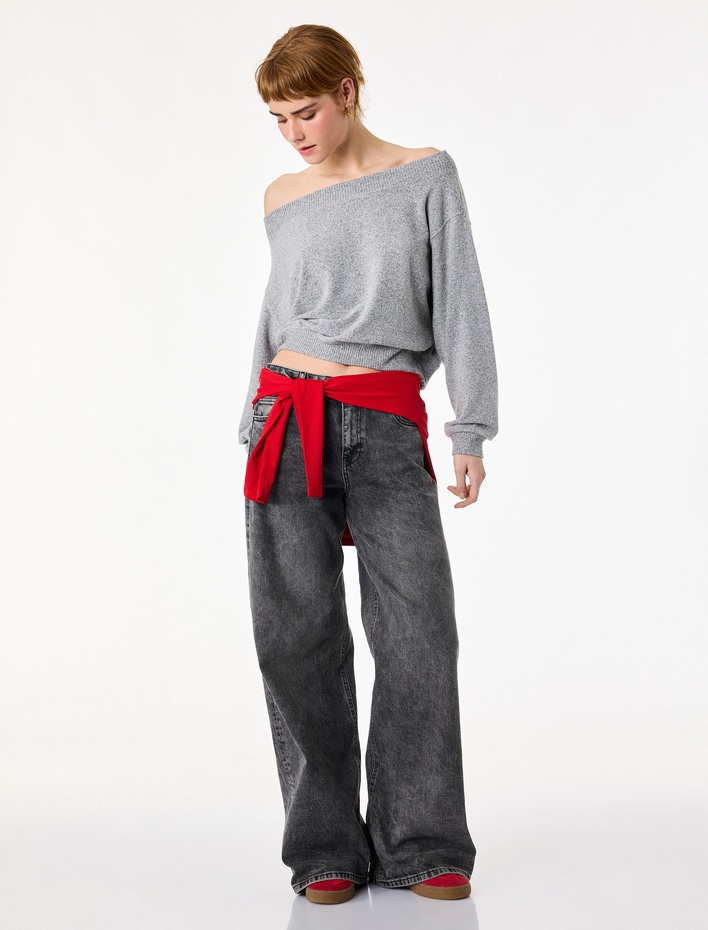  Uzun Kollu Yumuşak Dokulu Omzu Açık Tişört