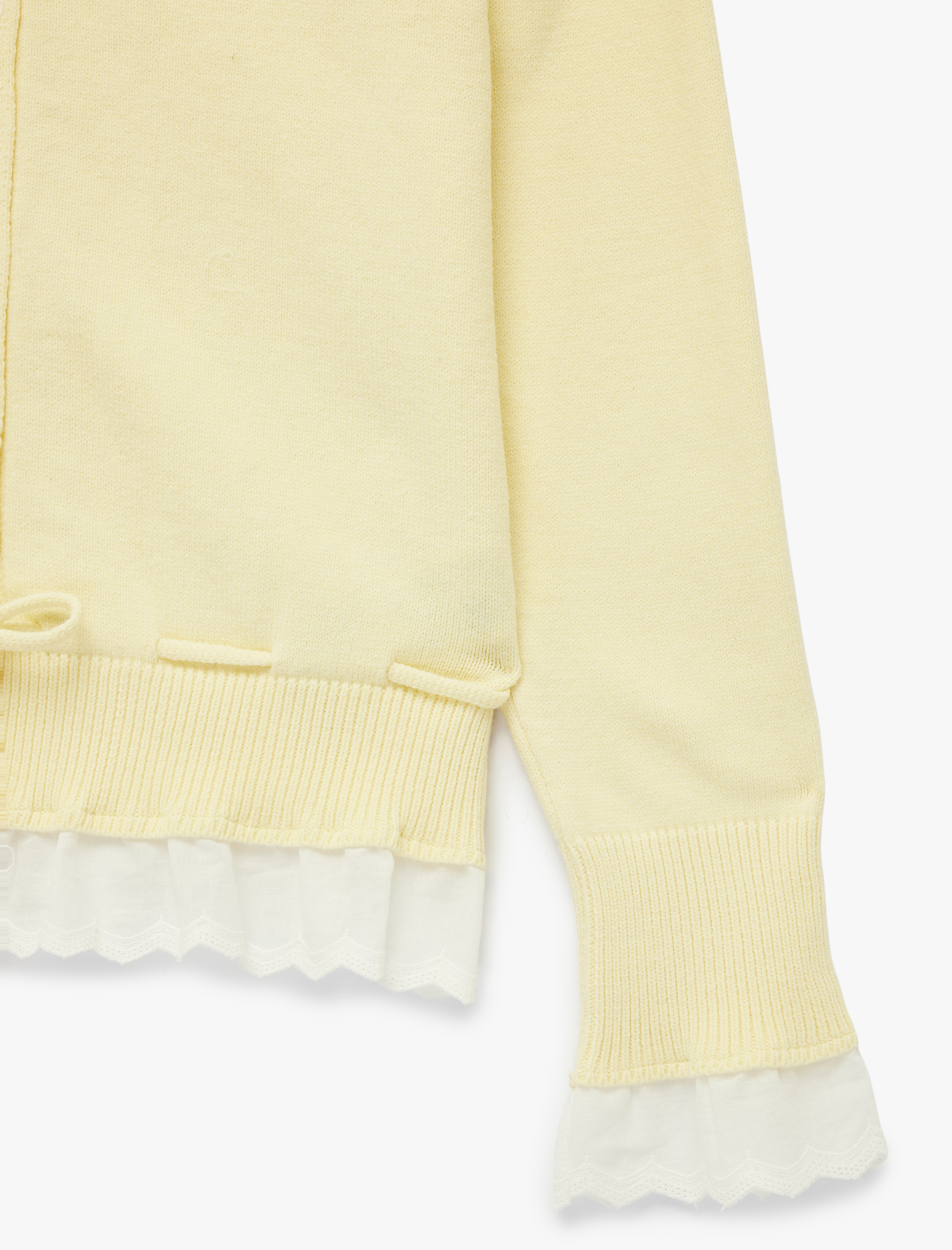   Pamuklu Uzun Kollu Bisiklet Yaka Fırfır Detaylı Düğmeli Triko Hırka