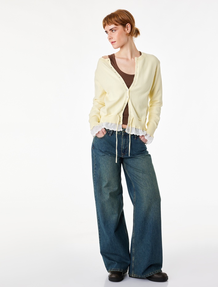  Pamuklu Uzun Kollu Bisiklet Yaka Fırfır Detaylı Düğmeli Triko Hırka