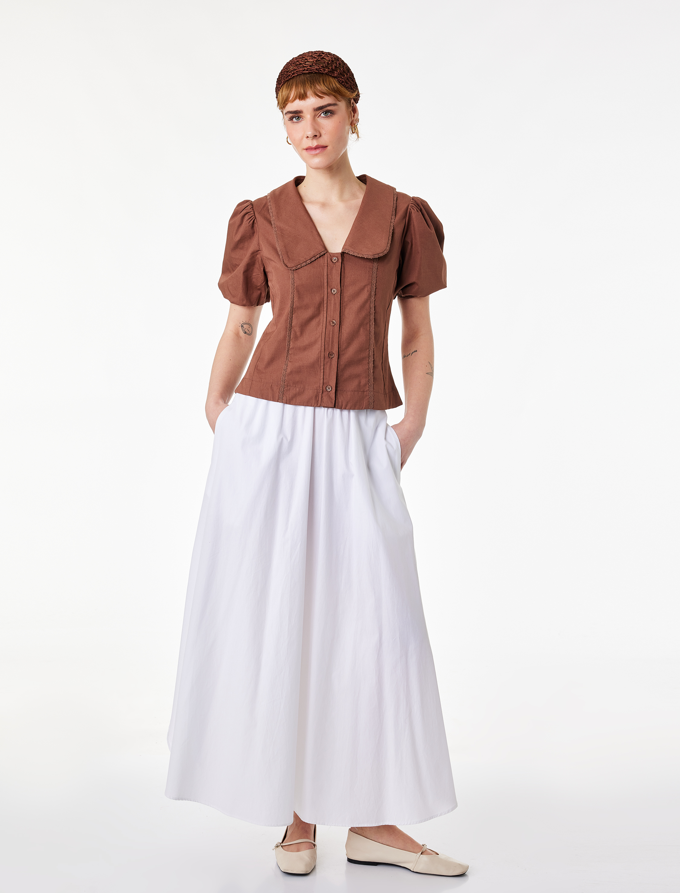 Pamuklu Kısa Balon Kollu Düğmeli Bebe Yaka Dantelli Gömlek - Görsel 2