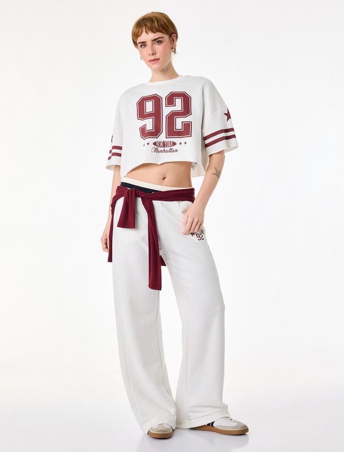  Arkası Baskılı Rahat Kalıp 3/4 Kol Bisiklet Yaka Crop Tişört