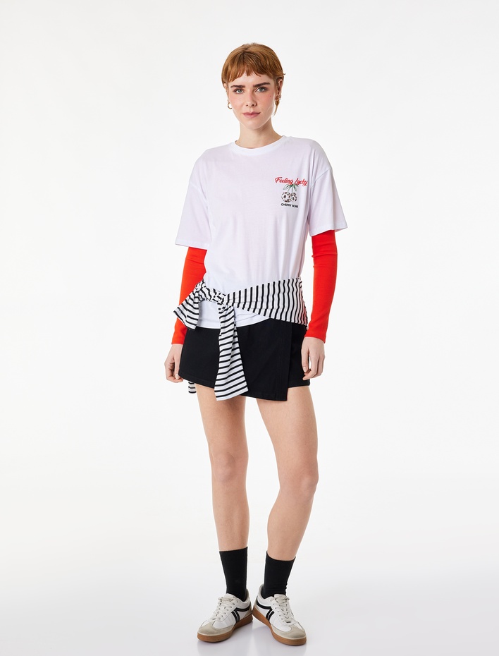  Rahat Kalıp Kısa Kollu Bisiklet Yaka Pamuklu Arkası Kiraz Baskılı Tişört