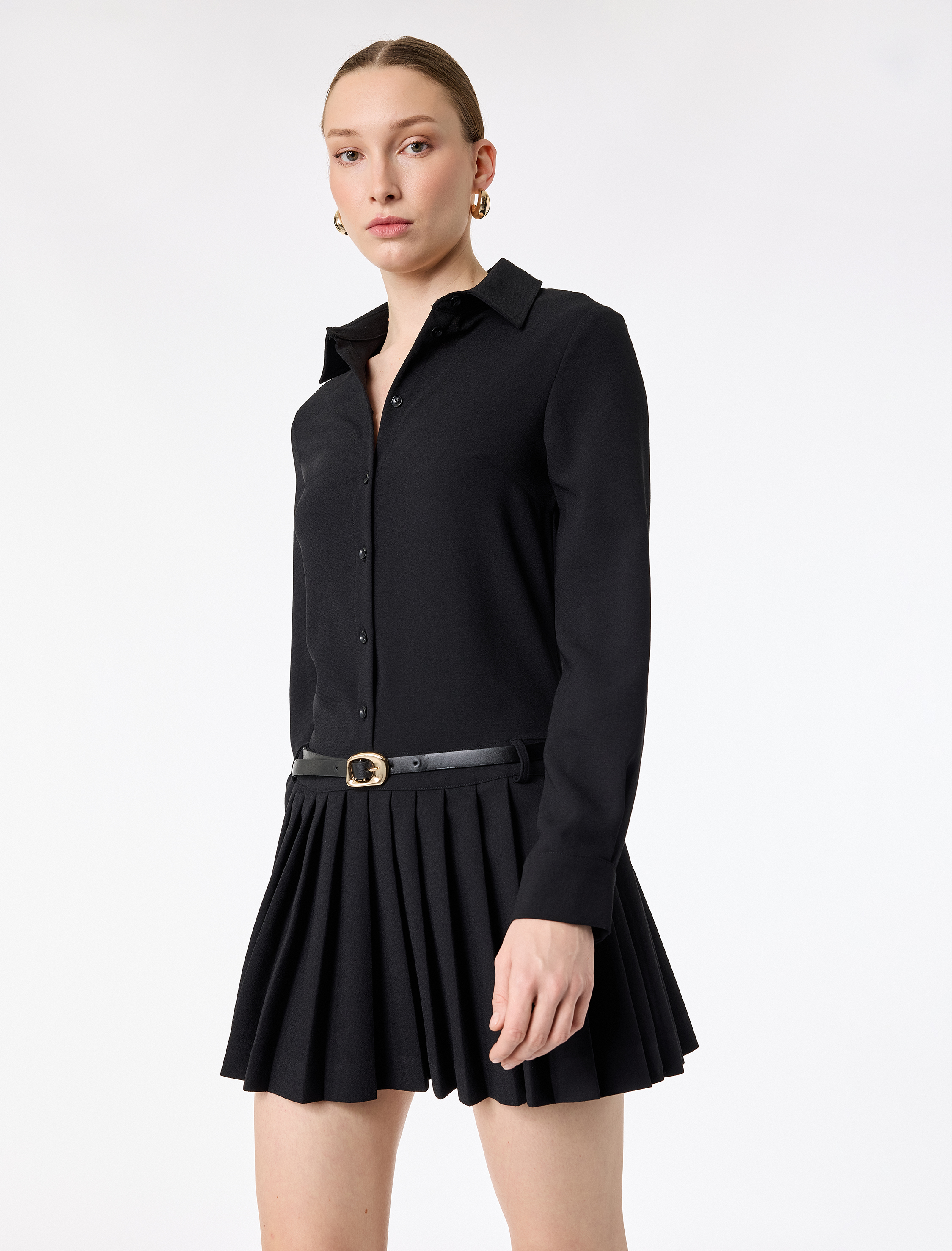   Uzun Kollu Düğmeli Kemer Detaylı Pileli Mini Gömlek Elbise