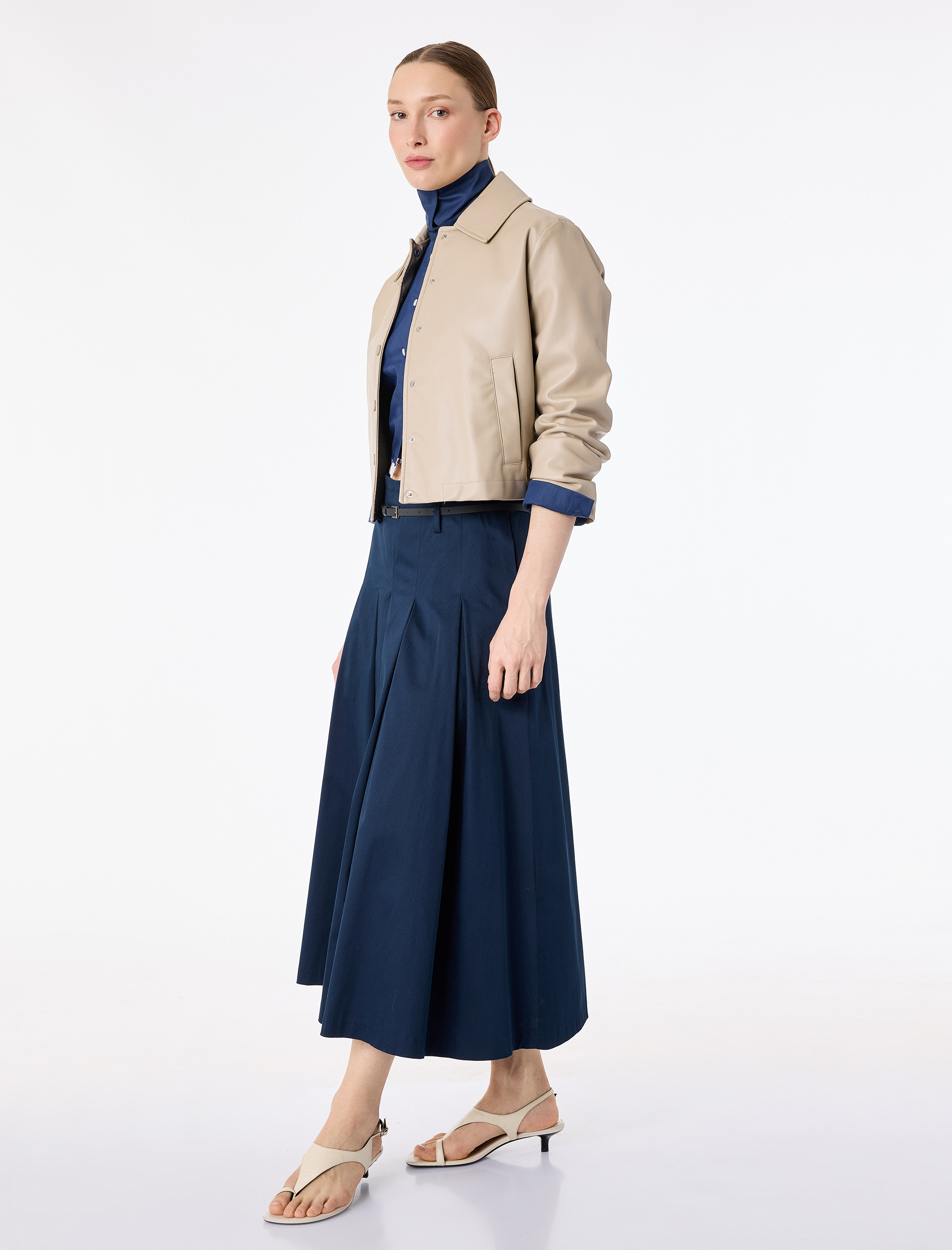   Pamuklu A Kesim Kemerli Pileli Midi Etek