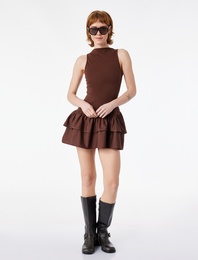 Kolsuz Bisiklet Yaka Pamuklu Katlı Volanlı Mini Elbise