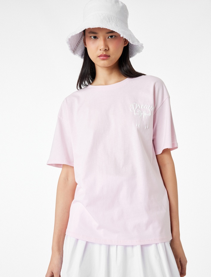  Rahat Kalıp Kısa Kollu Bisiklet Yaka Pamuklu Arkası Baskılı Tişört