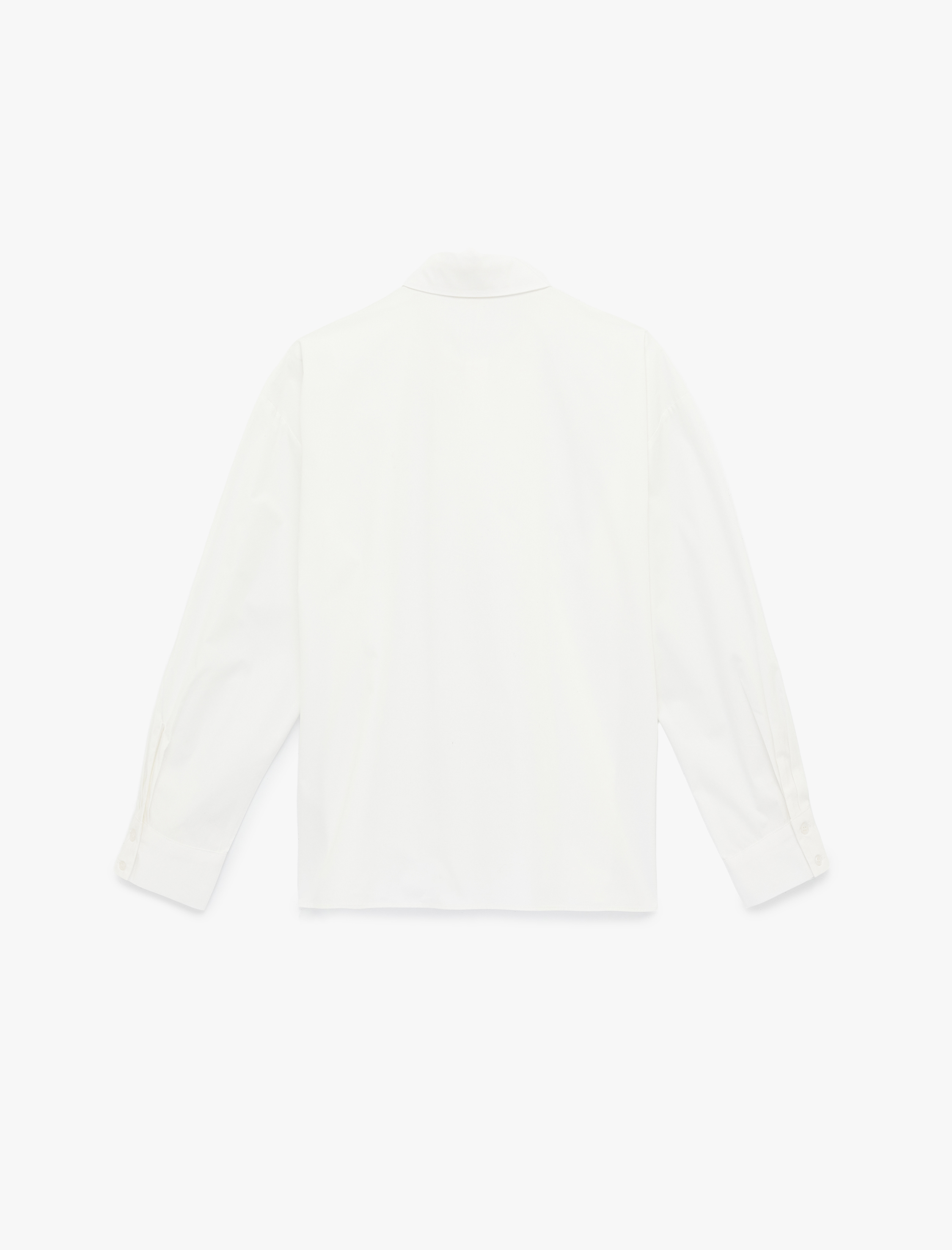   Regular Fit Uzun Kollu Ekstra Düğme Detaylı Poplin Gömlek