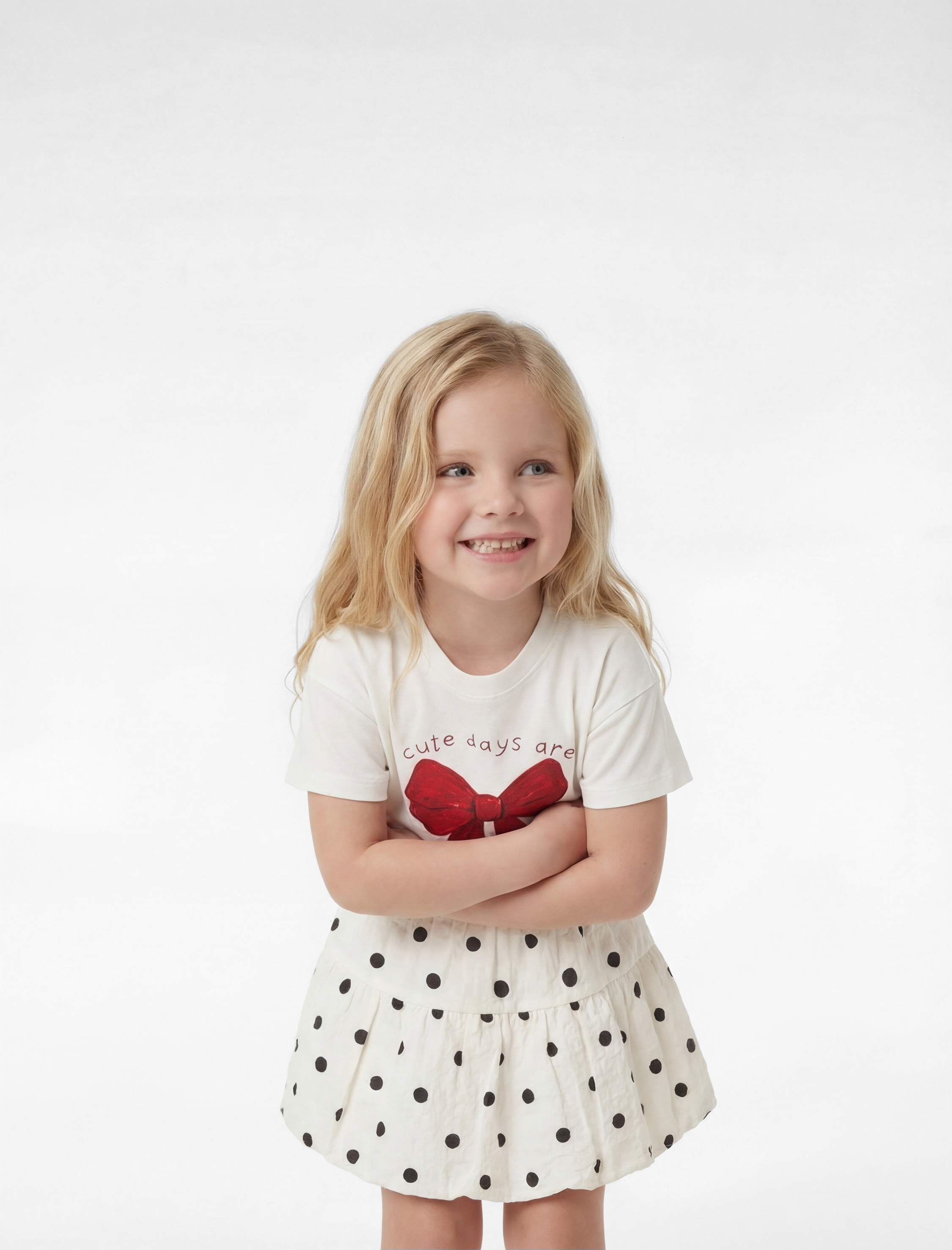  Kız Bebek Pamuklu Kısa Kollu Bisiklet Yaka Fiyonk Baskılı Tişört