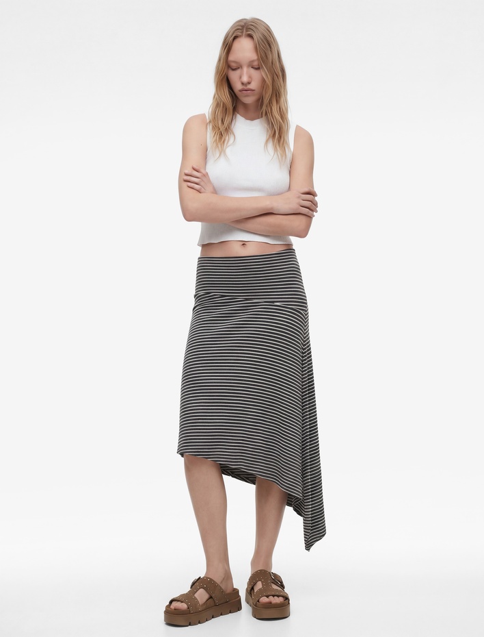  Asimetrik Kesim Viskon Karışımlı Normal Bel Midi Etek