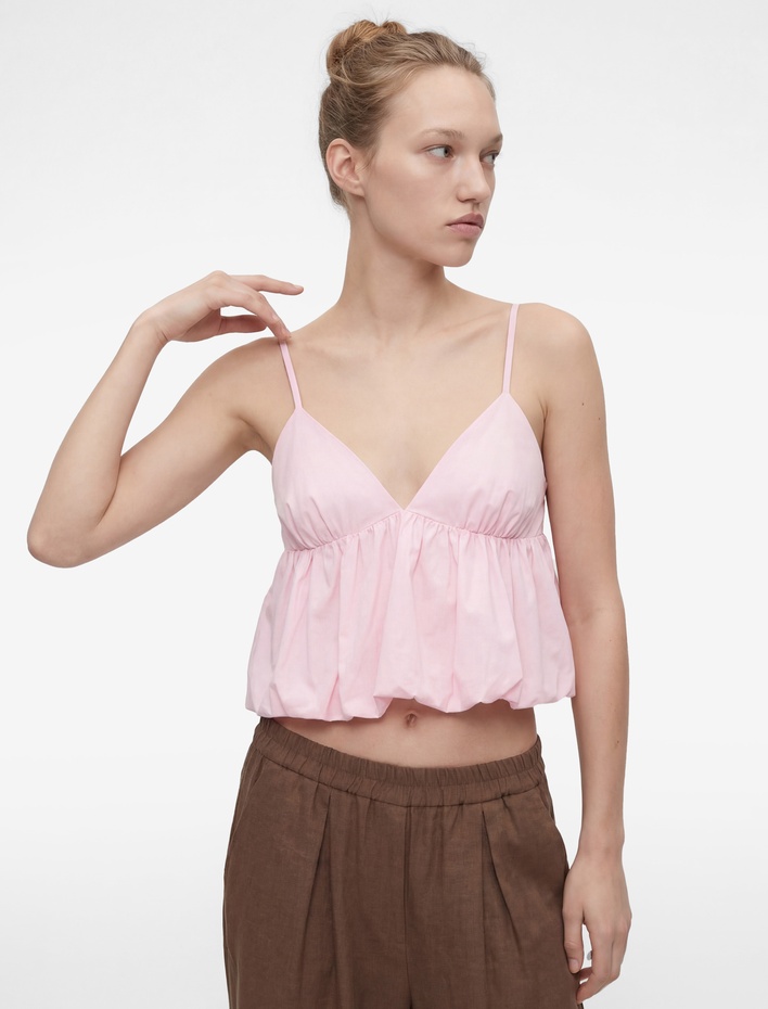  Pamuklu Kolsuz V Yaka Volanlı Bluz