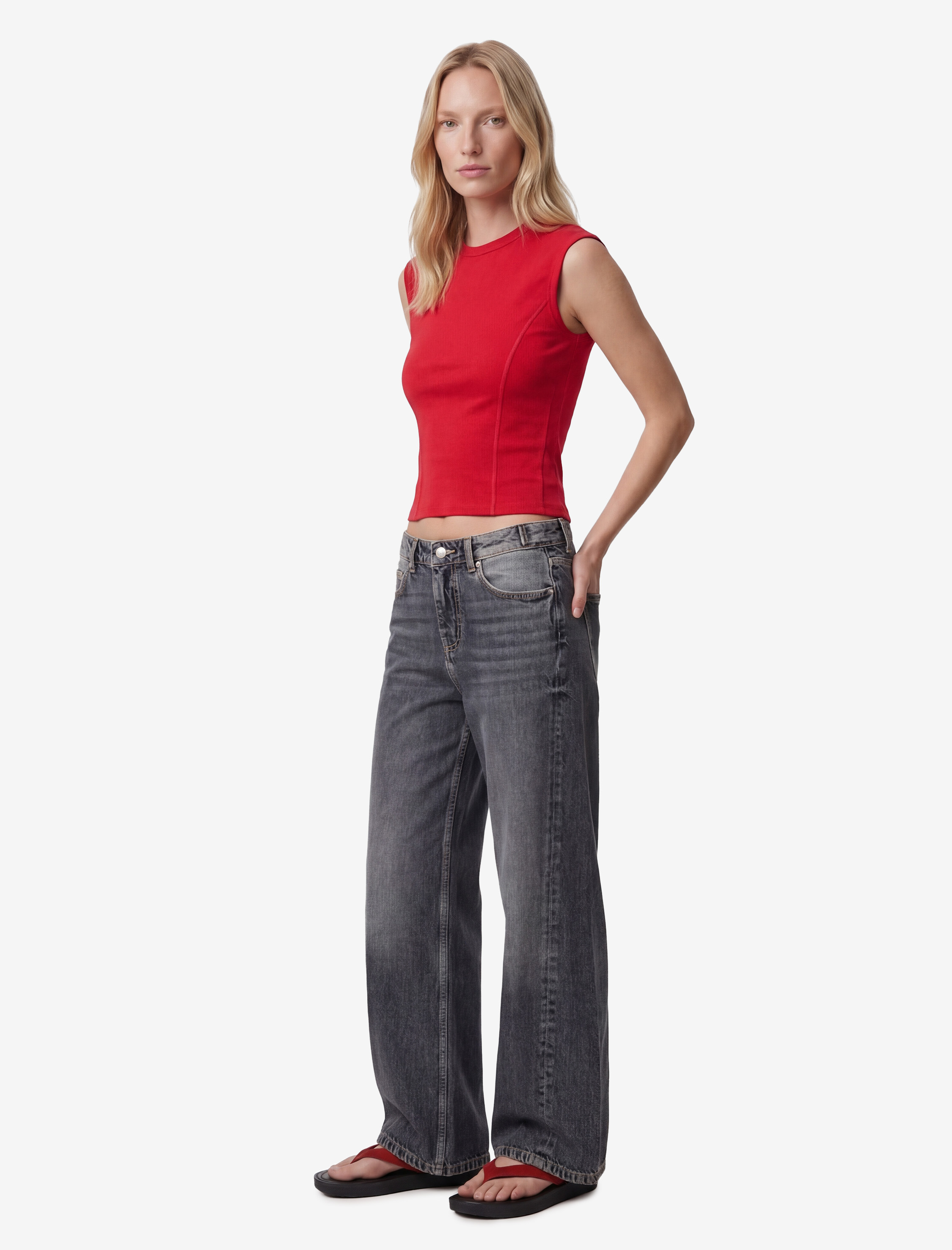 Pamuklu Bisiklet Yaka Slim Fit Kolsuz Tişört