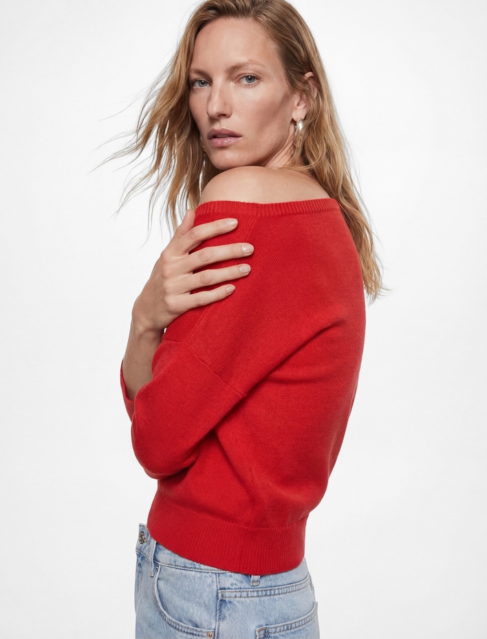  Yuvarlak Kayık Yaka Uzun Kollu Viskon Triko Kazak