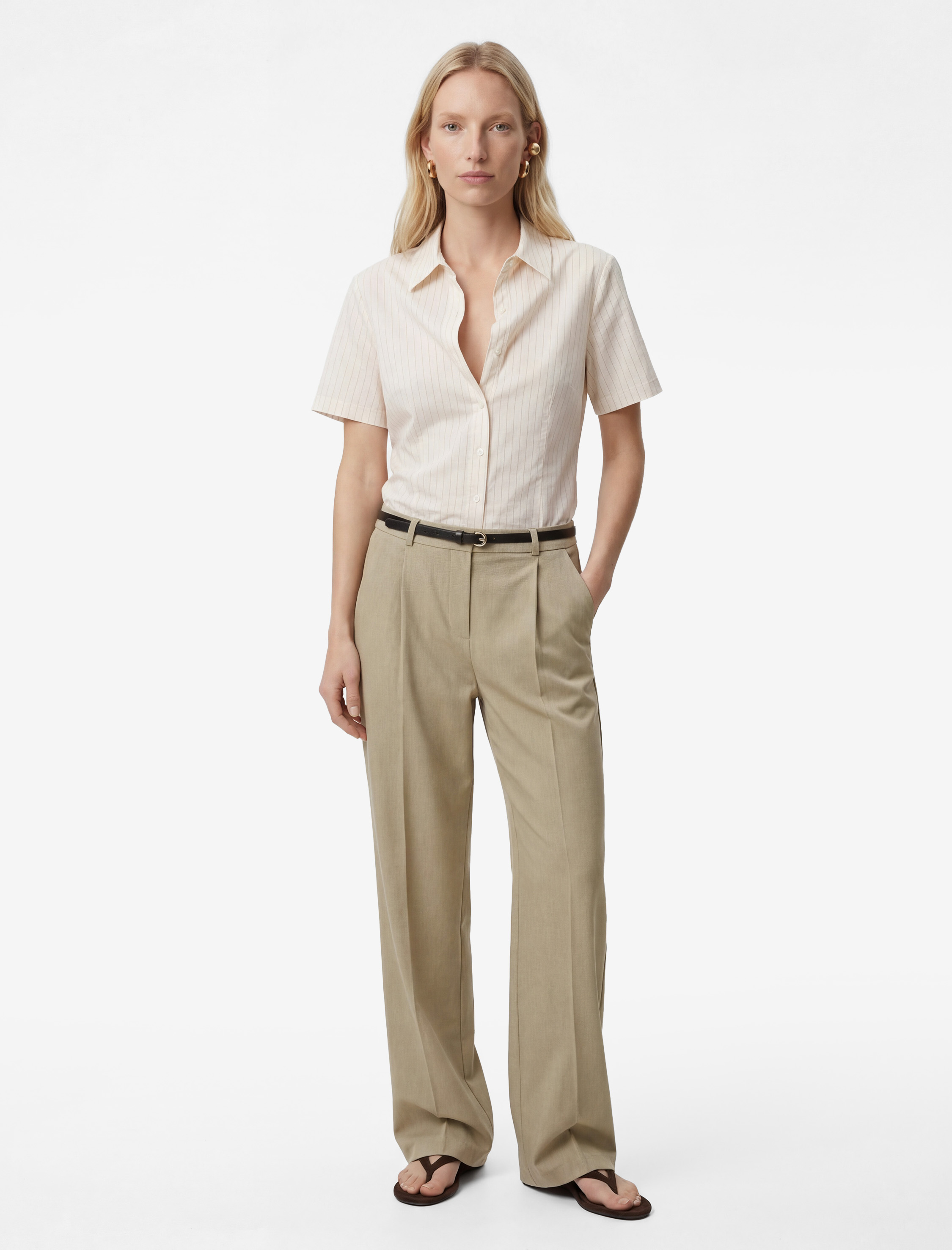 Regular Fit Kısa Kollu Klasik Yaka Düğmeli Pamuklu Poplin Gömlek