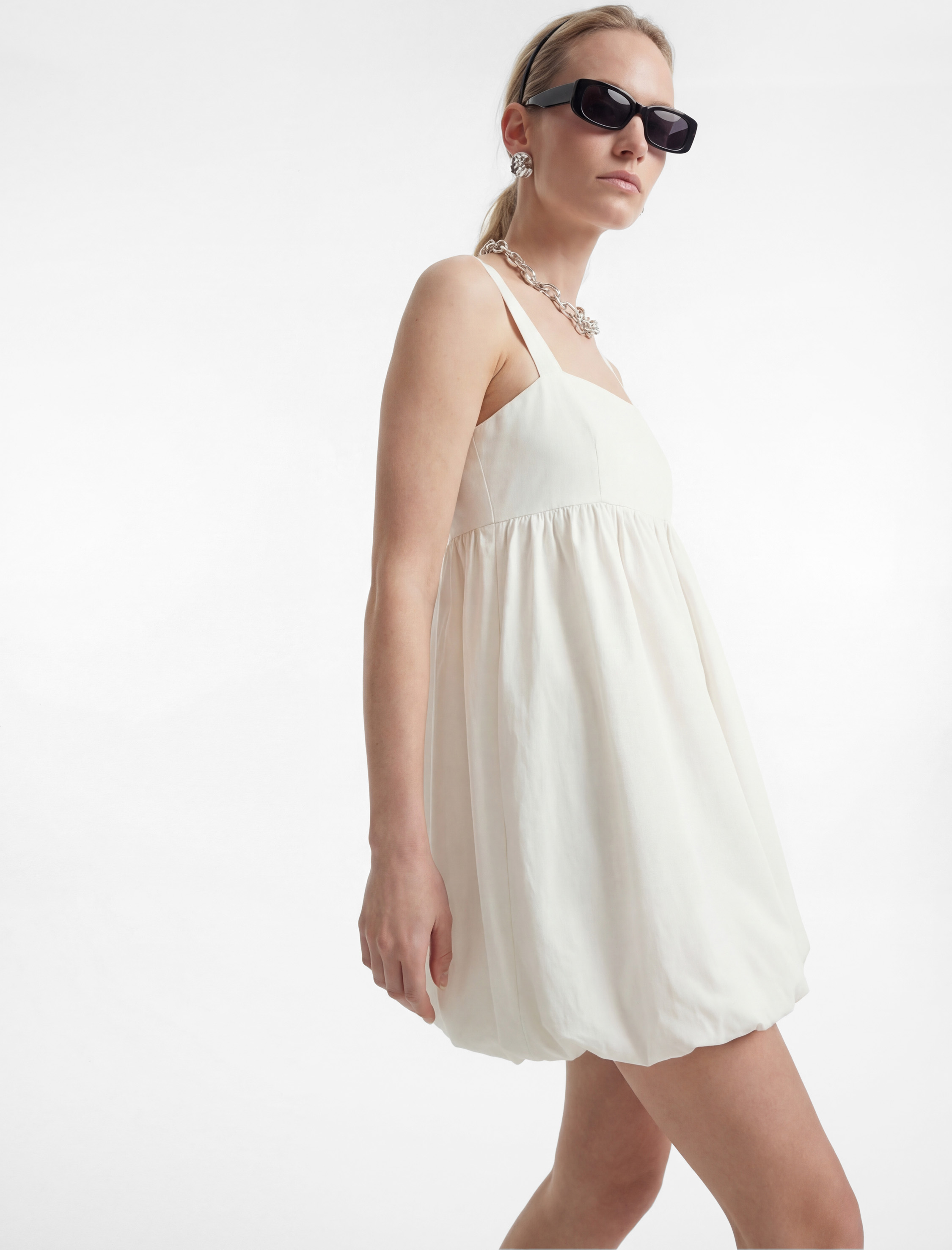   Pamuklu Askılı Mini Balon Elbise