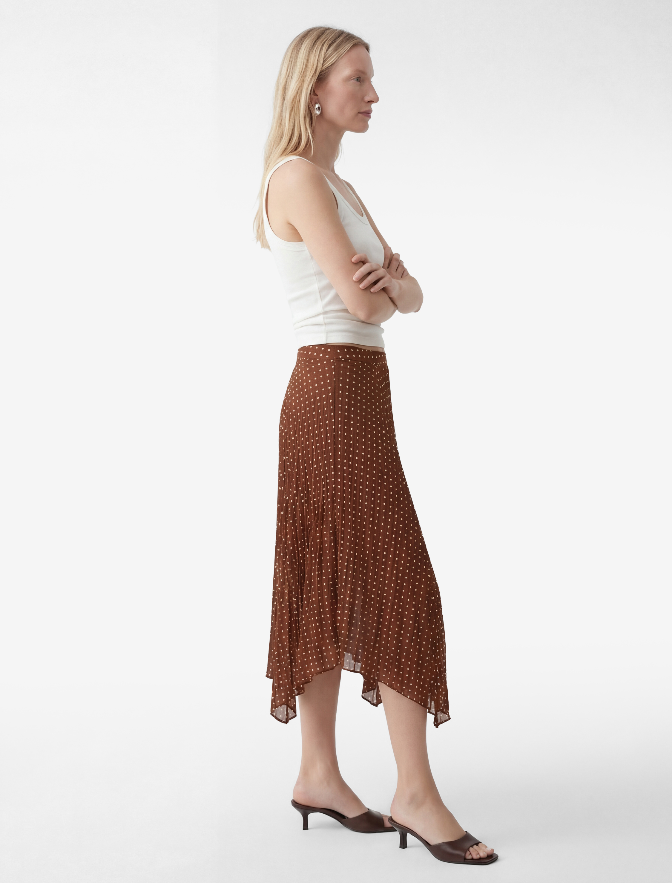   Puantiyeli Yüksek Bel Pileli Krep Kumaş Asimetrik Midi Etek