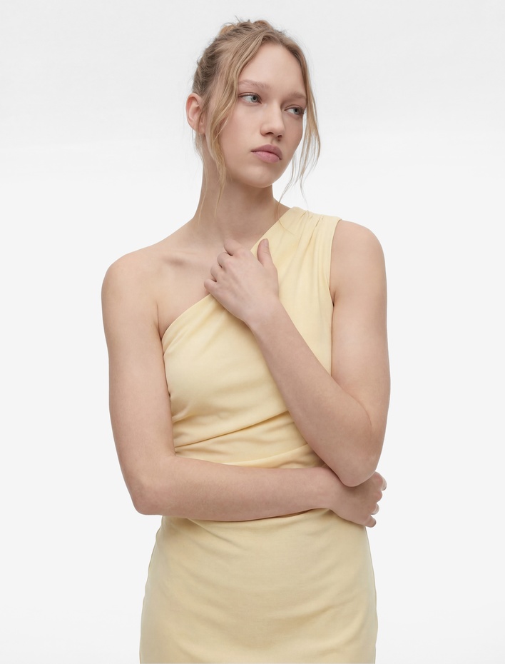  Asimetrik Yaka Kolsuz Drapeli Uzun Tek Omuz Elbise