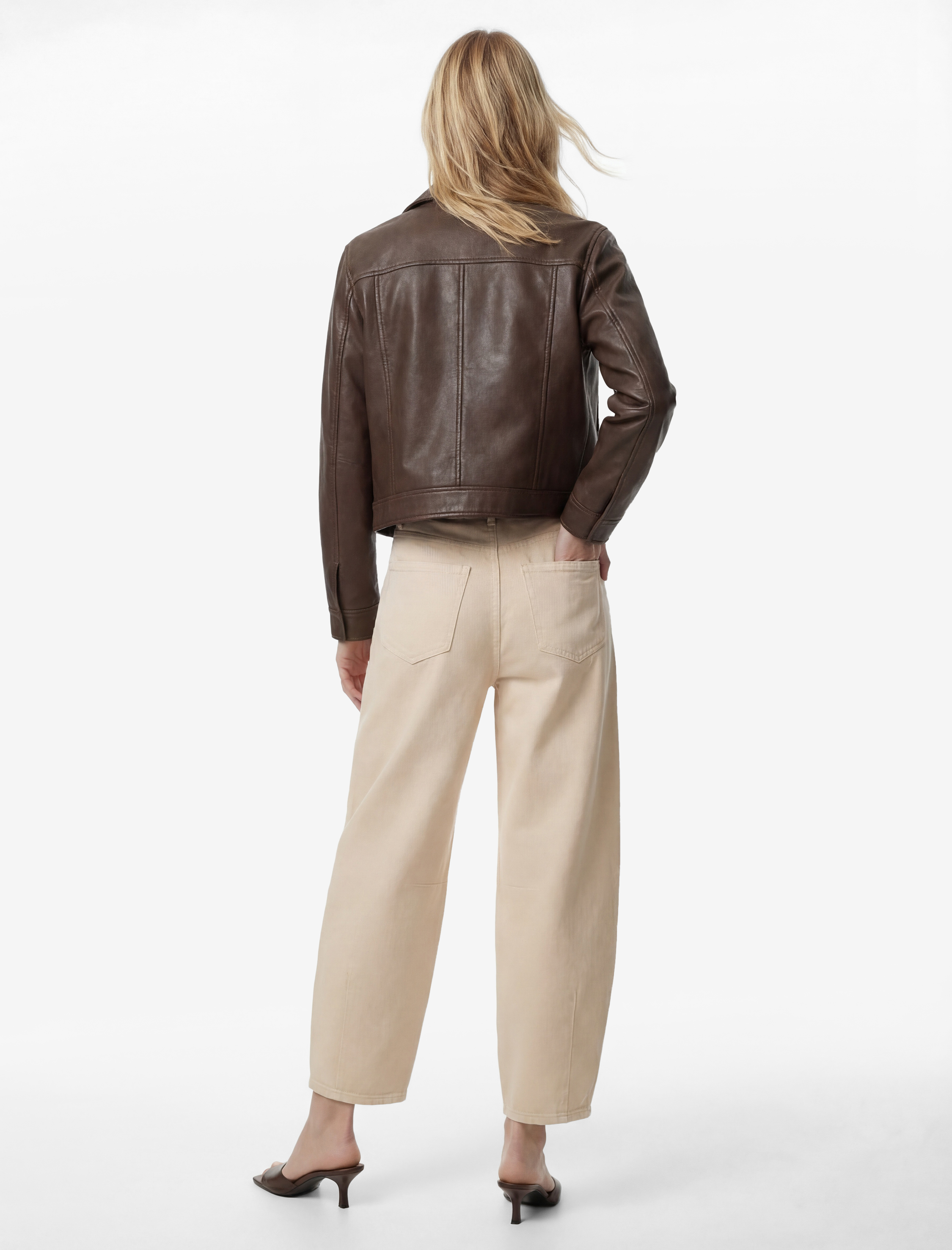   Pamuklu Rahat Kalıp Düğmeli Cepli Barrel Jean Pantolon - Barrel Jeans