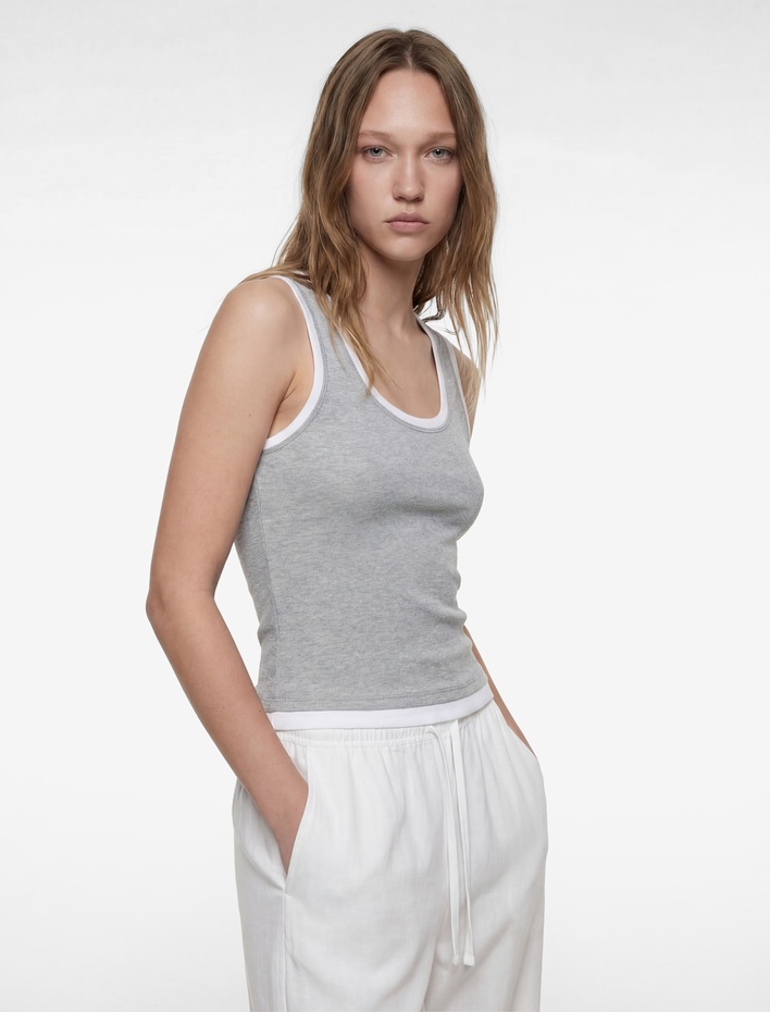  Slim Fit Kolsuz Biyeli U Yaka Kaşkorse Bluz