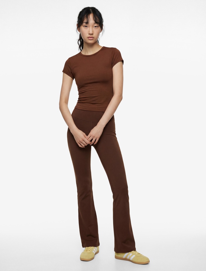  Yüksek Bel İspanyol Paça Dikiş Detaylı Spor Tayt