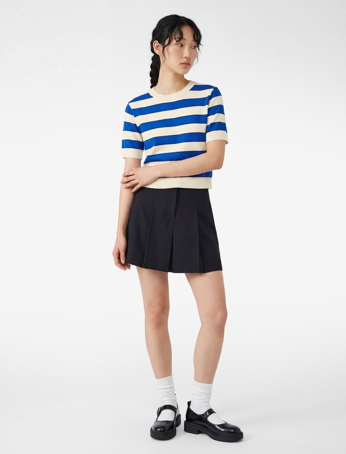  Kısa Kollu Çizgili Bisiklet Yaka Triko Kazak