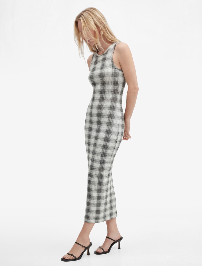  Slim Fit Bisiklet Yaka Midi Boy Ekose Bodycon Elbise