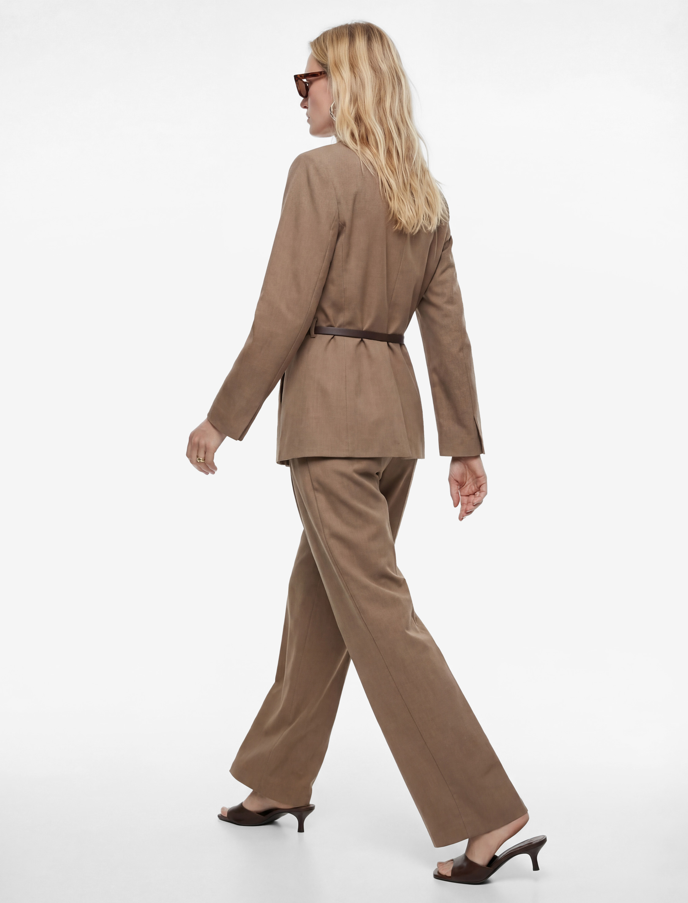 Yüksek Bel Viskon Karışımlı Pileli Geniş Paça Pantolon - Görsel 4