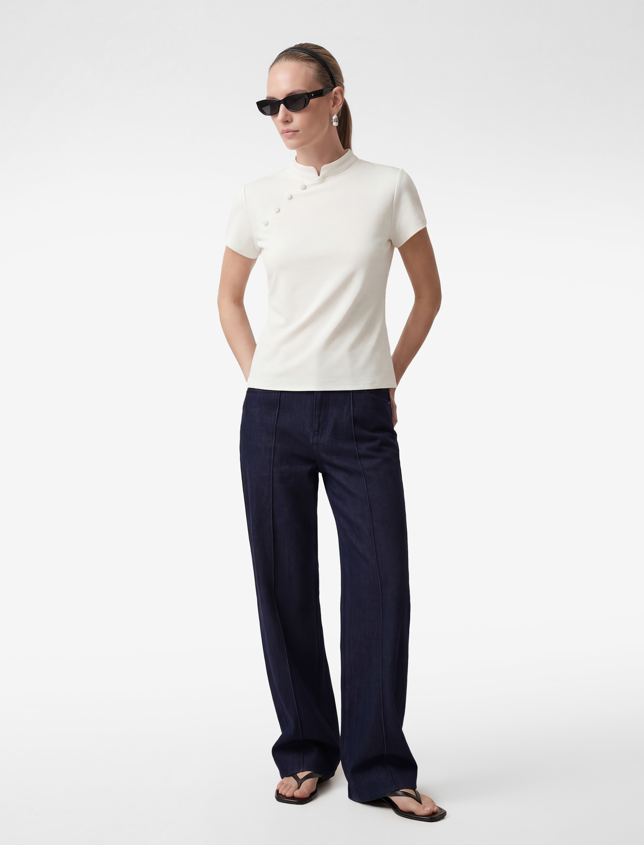   Krep Scuba Kumaş Slim Fit Kısa Kollu Düğmeli Dik Qipao Yaka Tişört