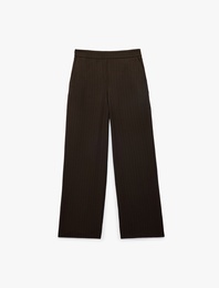 Yüksek Bel Viskon Karışımlı  Cepli Geniş Paça Pantolon