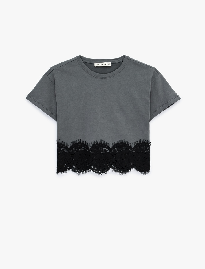  Dantel Detaylı Kısa Kollu Bisiklet Yaka Pamuklu Crop Tişört