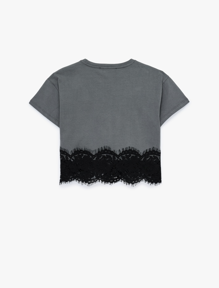  Dantel Detaylı Kısa Kollu Bisiklet Yaka Pamuklu Crop Tişört
