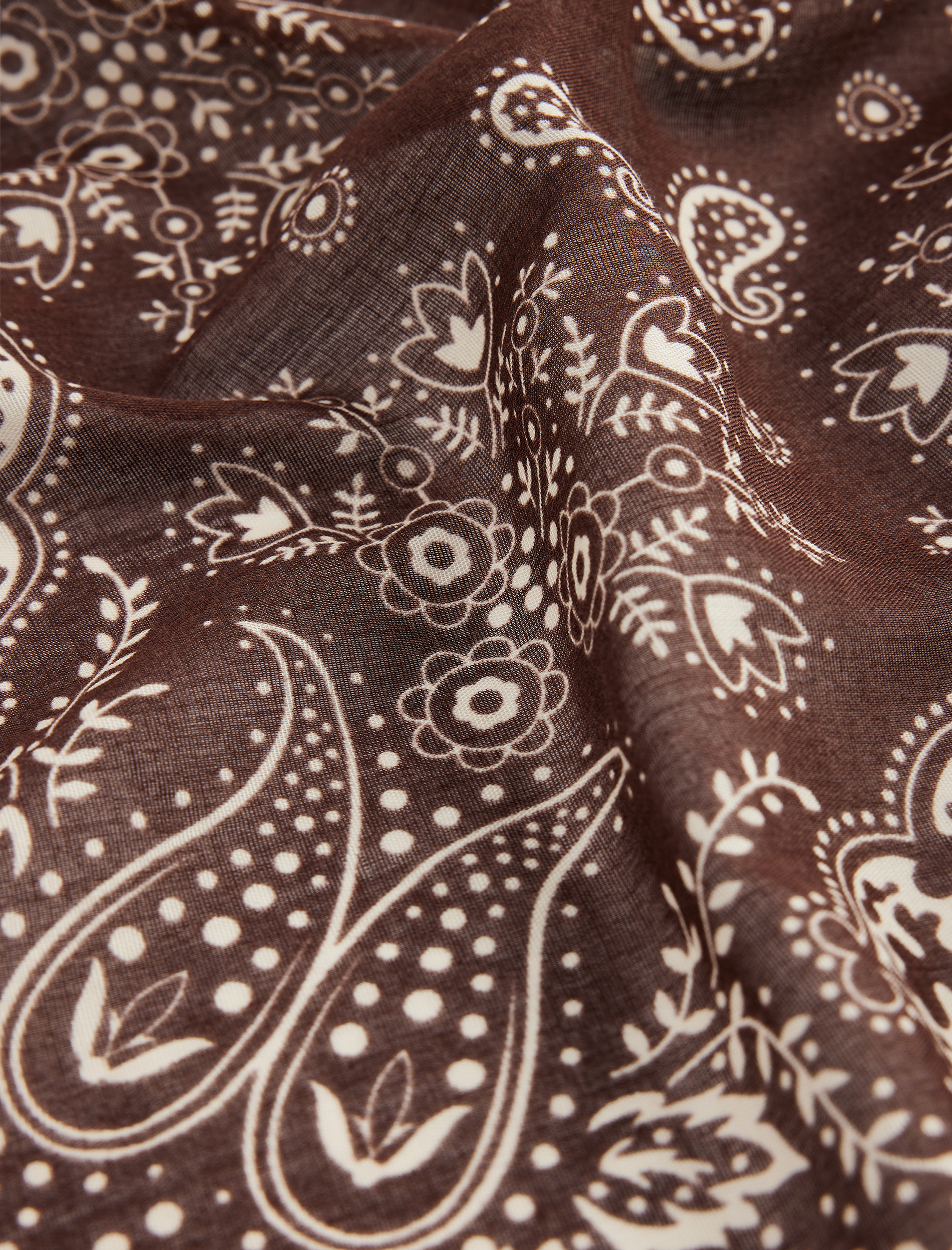  Kadın Etnik Desenli Kare Fular