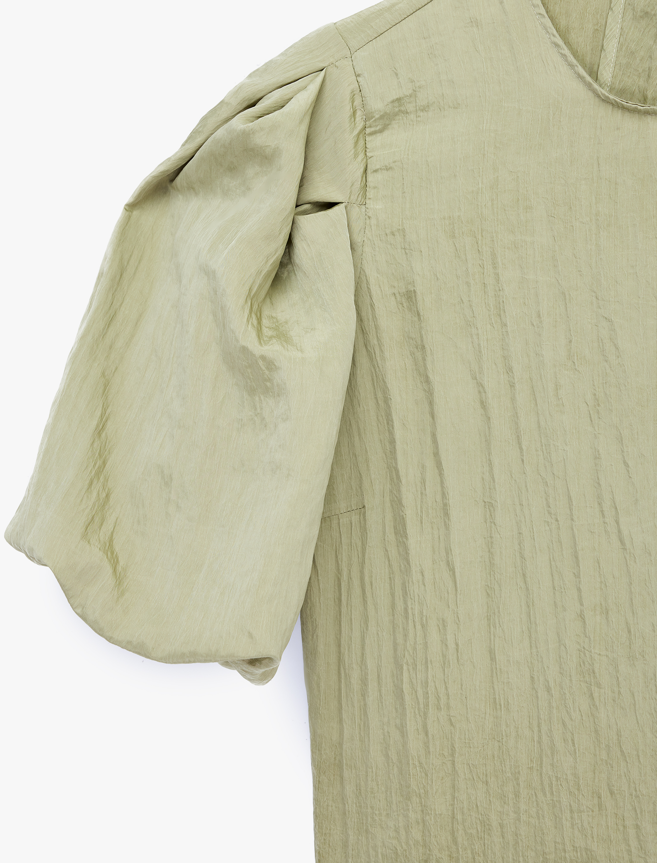   Bisiklet Yaka Kısa Balon Kollu Saten Bluz