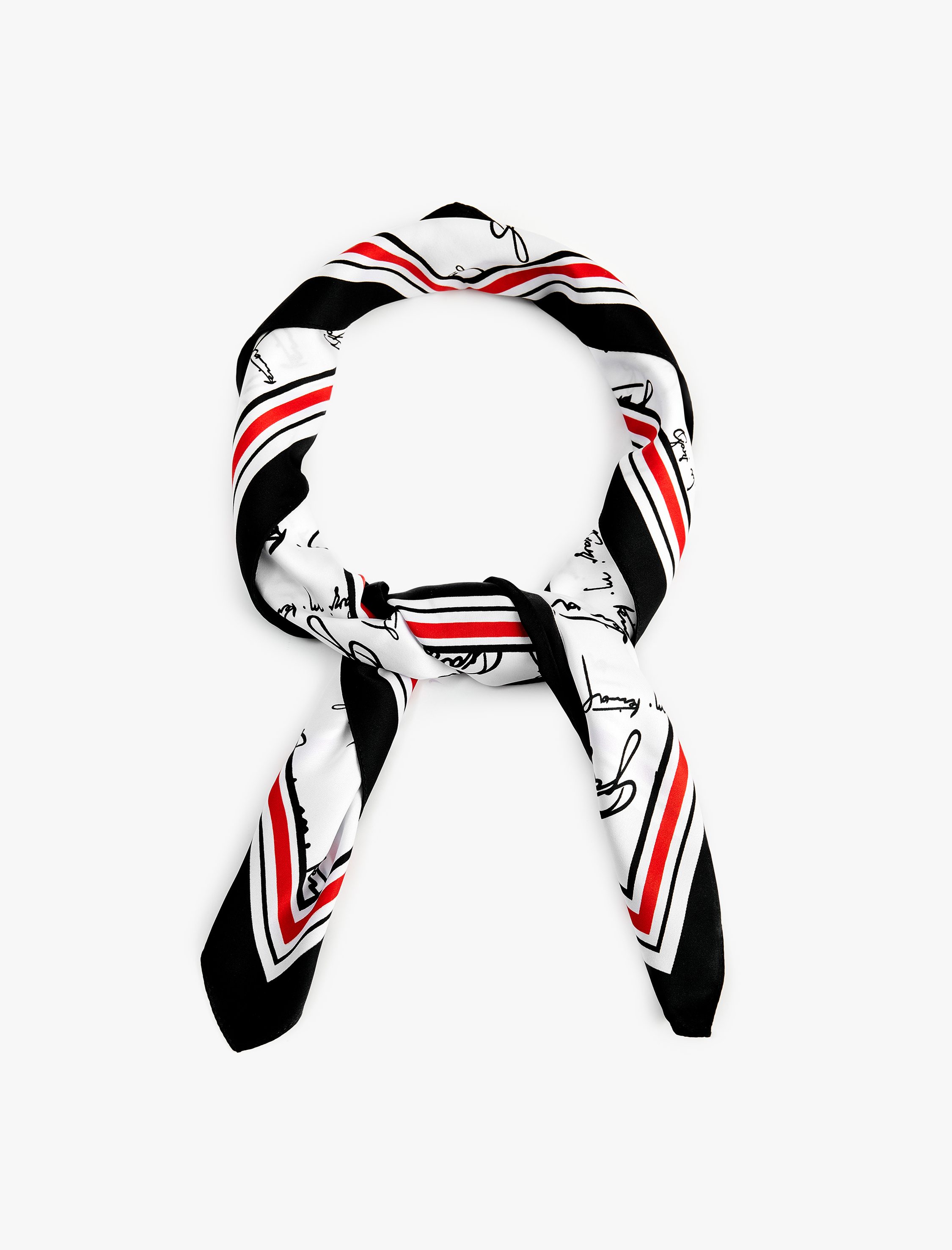  Kadın Atatürk İmzalı Kare Fular