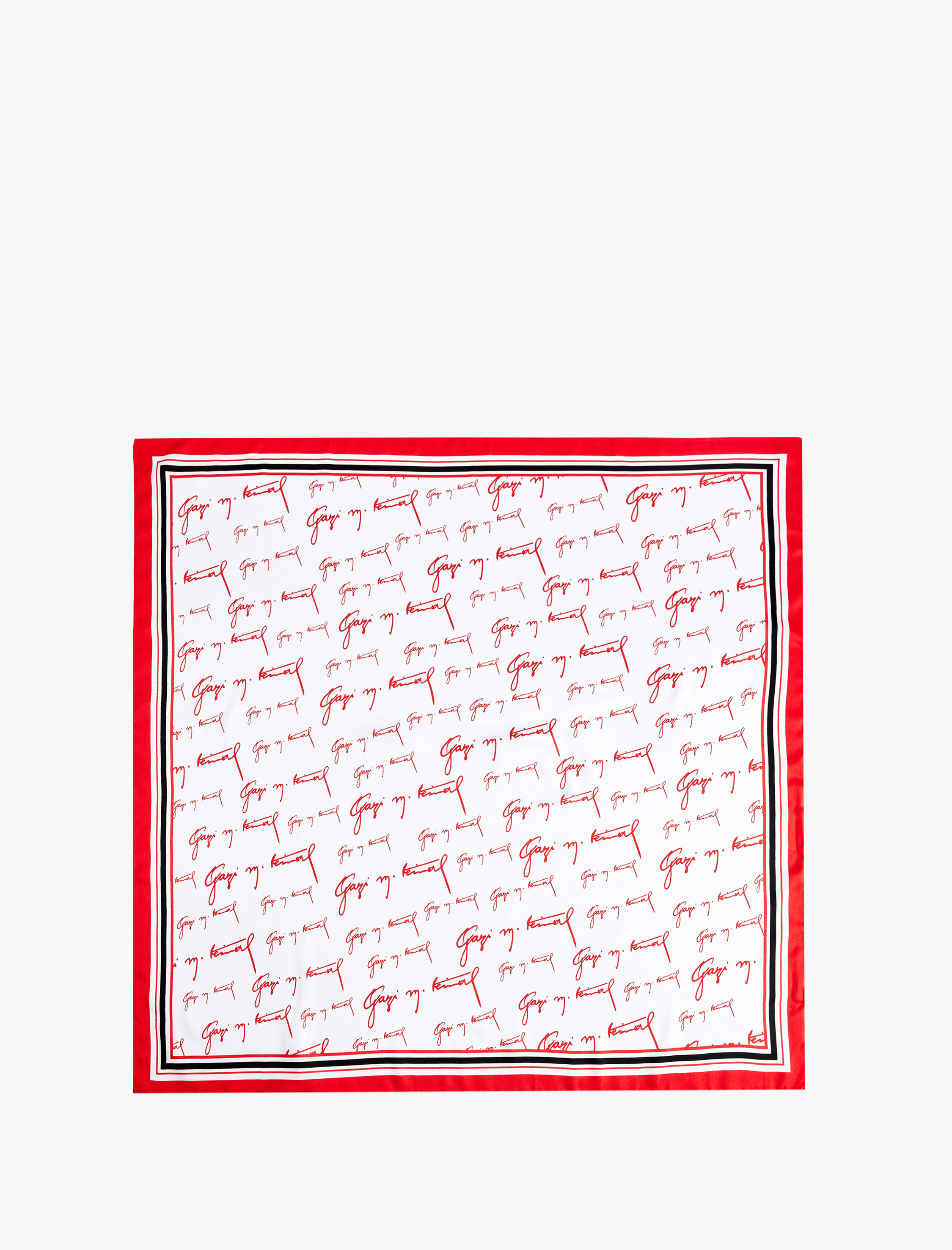  Kadın Atatürk İmzalı Kare Fular