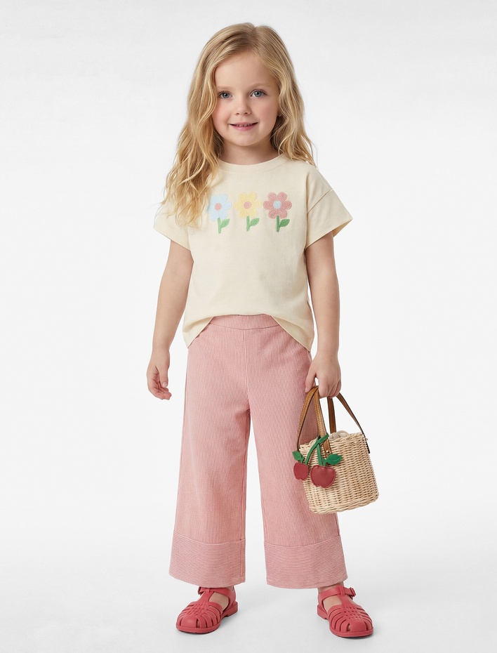 Kız Bebek Kısa Kollu Bisiklet Yaka Çiçek Nakışlı Pamuklu Tişört