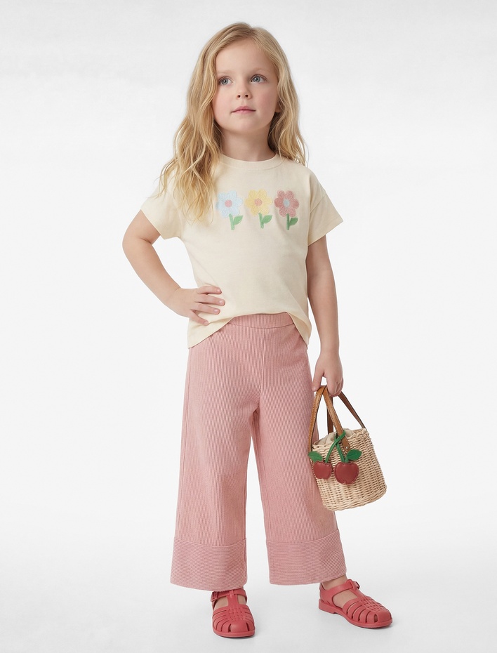 Kız Bebek Kısa Kollu Bisiklet Yaka Çiçek Nakışlı Pamuklu Tişört