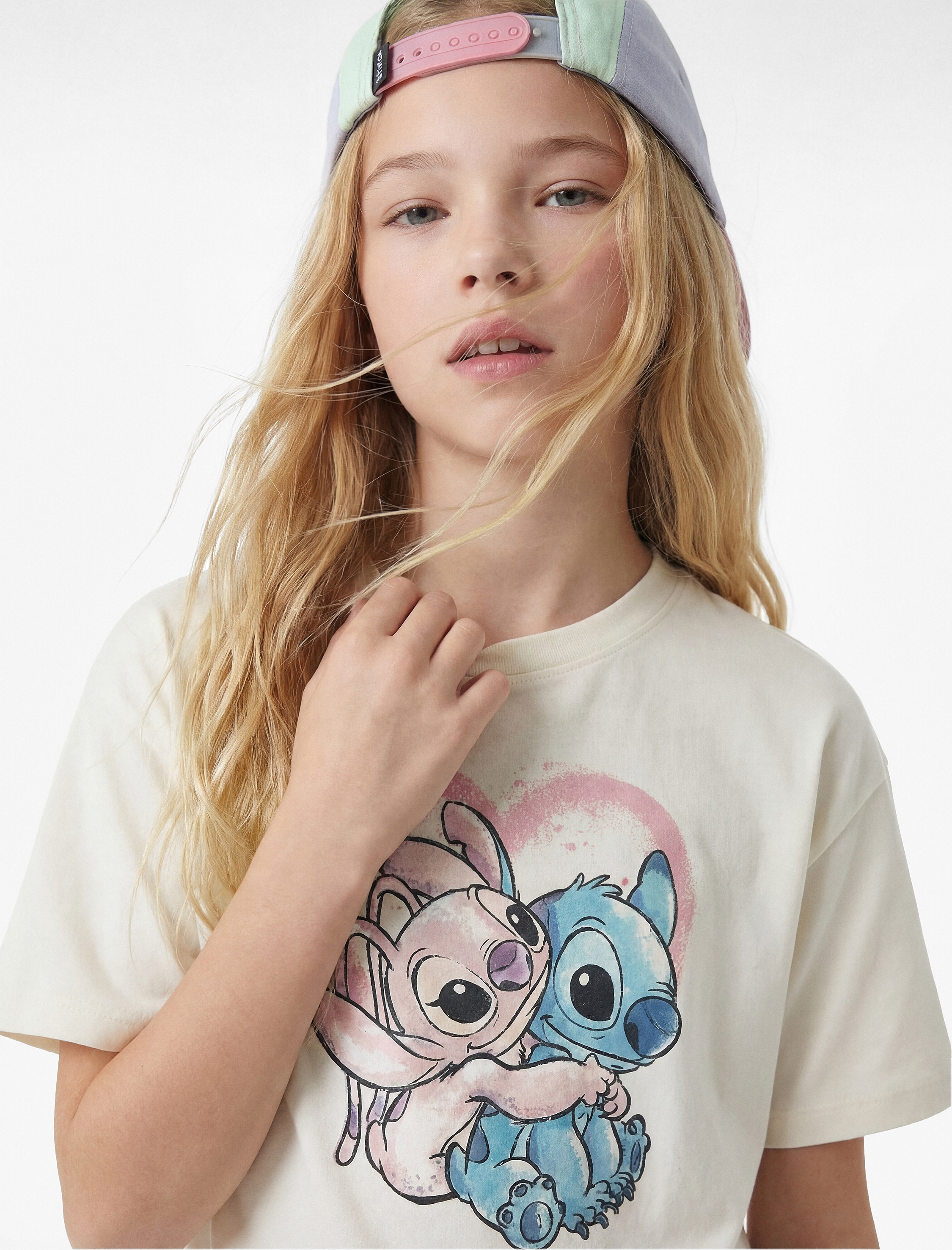  Kız Çocuk Stitch Baskılı Kısa Kollu Bisiklet Yaka Pamuklu Lisanslı Tişört